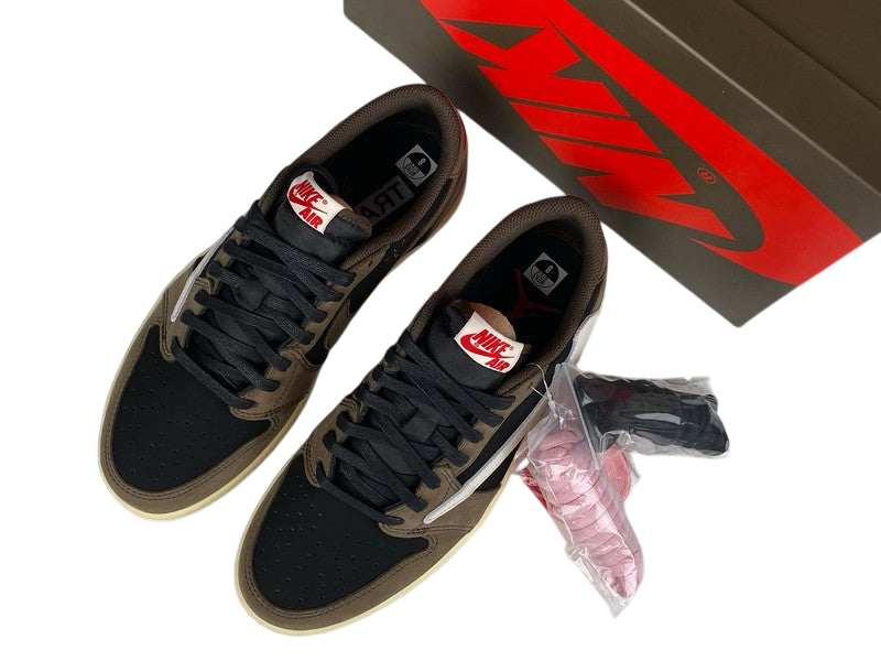 Air Jordan 1 Low Travis Scott SP Reverse Mocha Sneakers Iconic Style