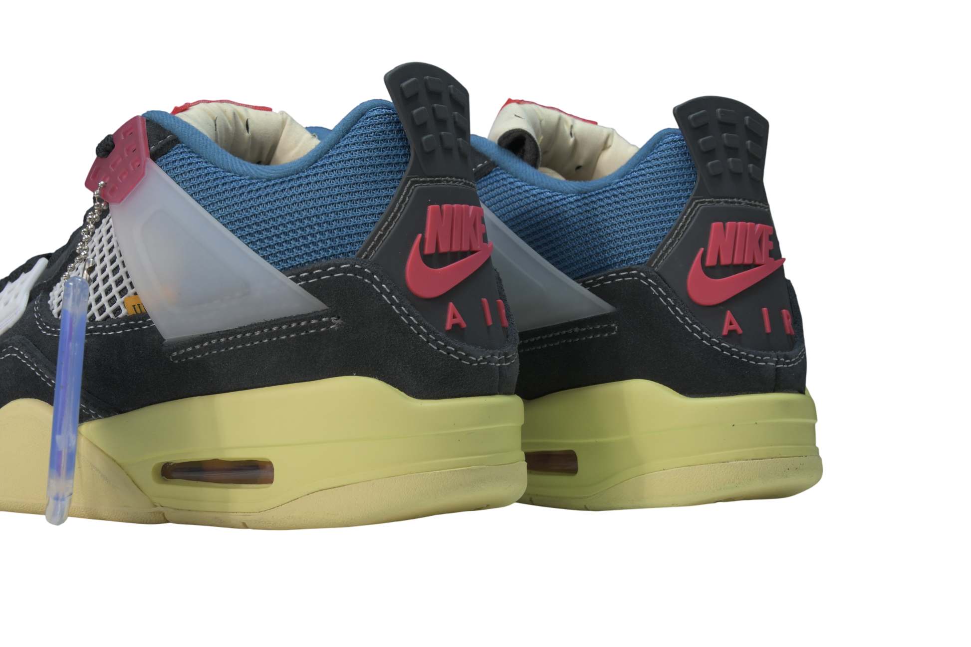 Iconic Air Jordan 4 Retro Union Off Noir Sneakers: Style, Comfort, Collectible Design