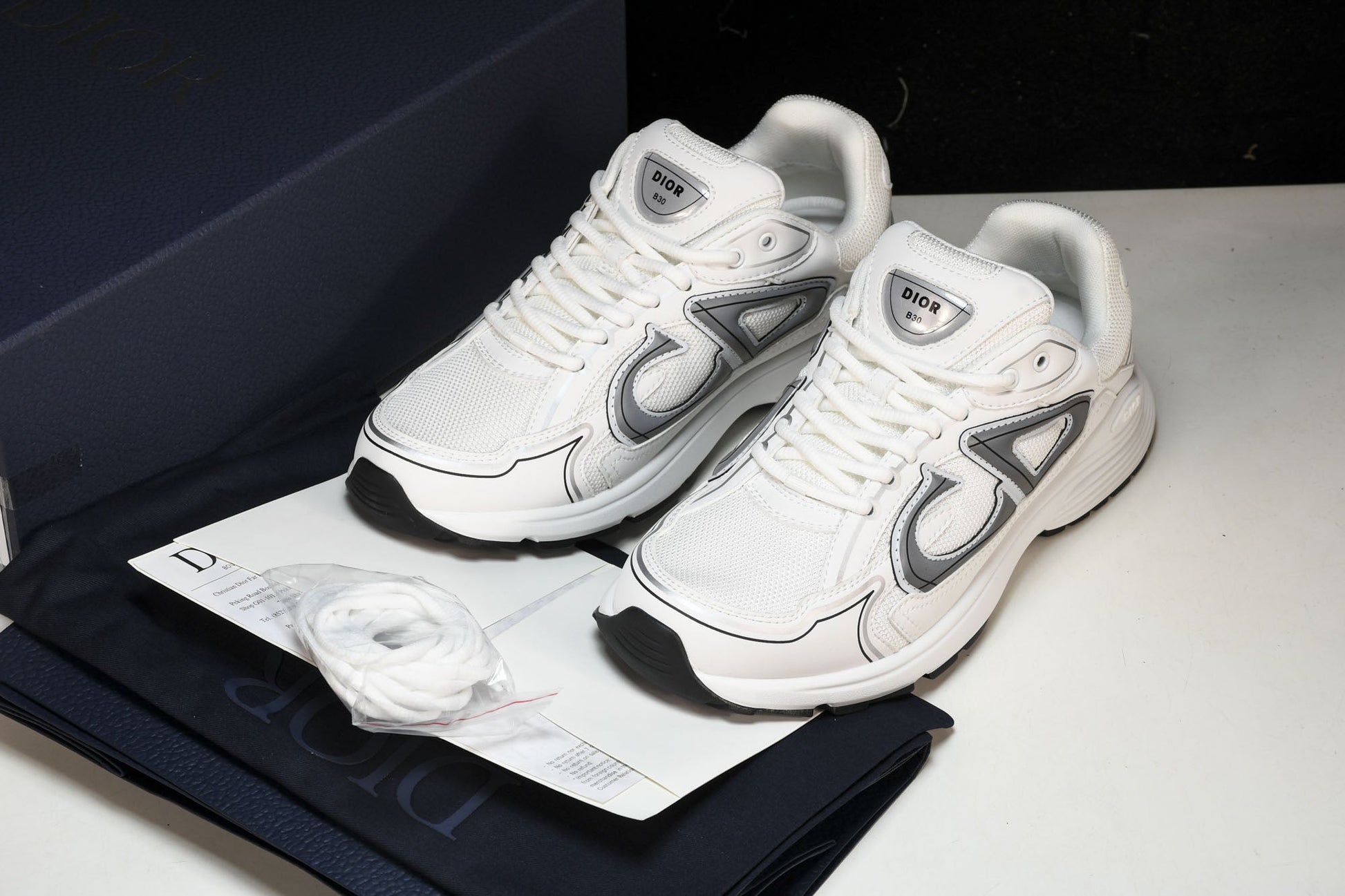 Premium B30 White Streetwear Sneakers: Stylish, High-Quality, Comfortable, and Durable Fashion