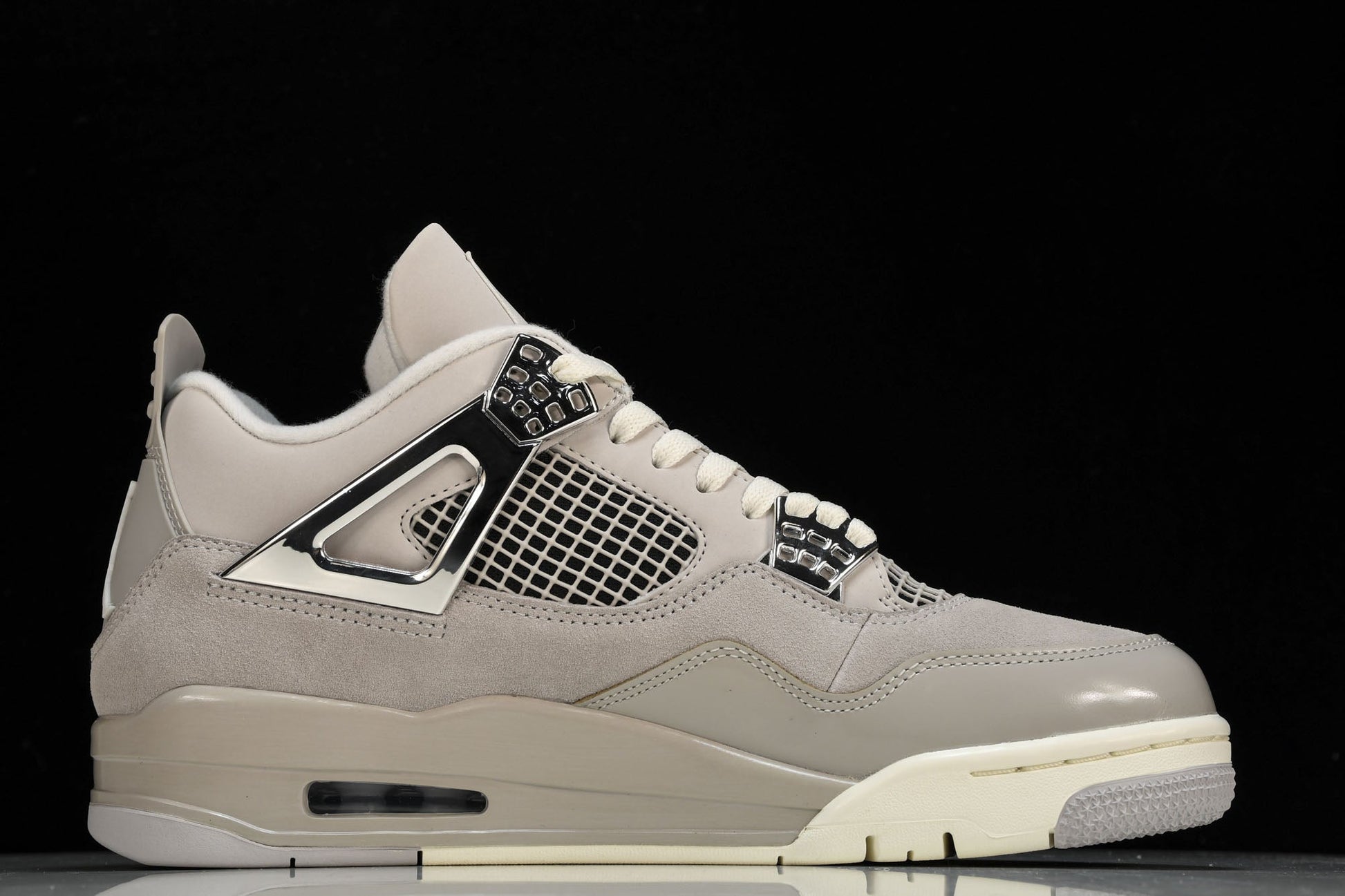 Air Jordan 4 Retro 'Frozen Moments' Women's High-Quality Fashion Sneaker