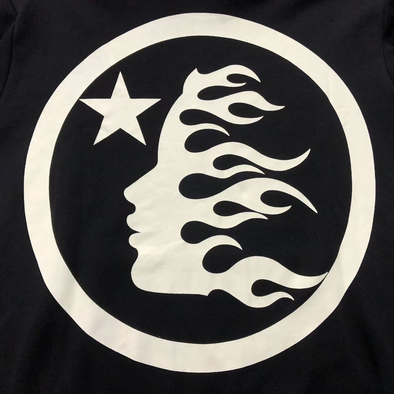 Hellstar Streetwear Top