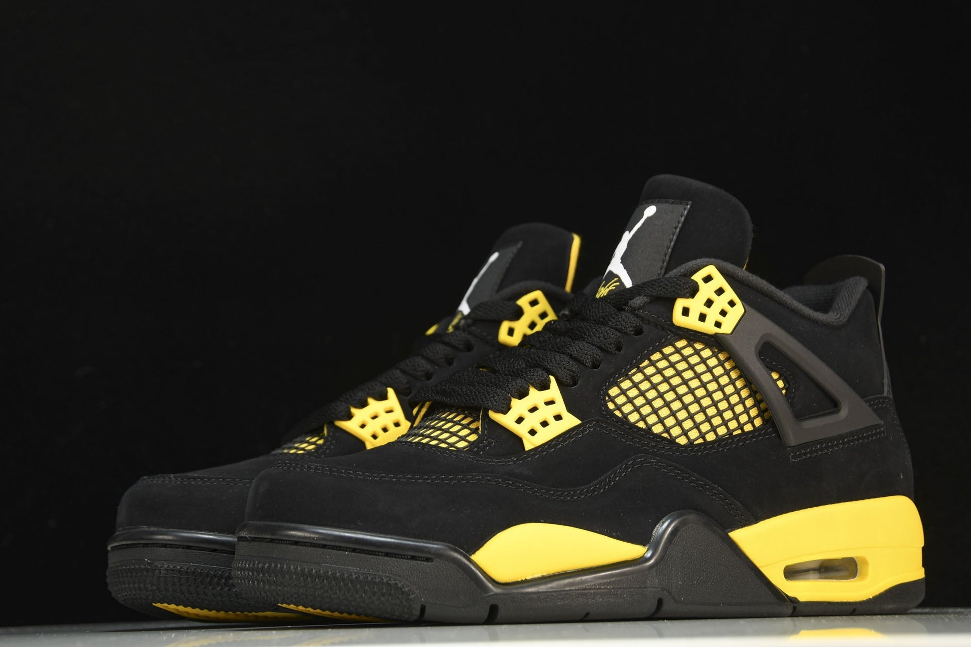 Legendary Air Jordan 4 Retro Thunder 2012 Men's Basketball Sneakers